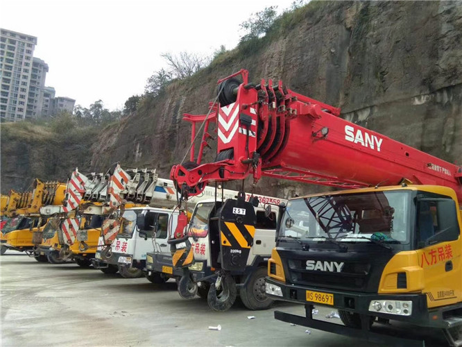 忠县吊车出租按什么计费？台班费、单次费、里程费怎么算？