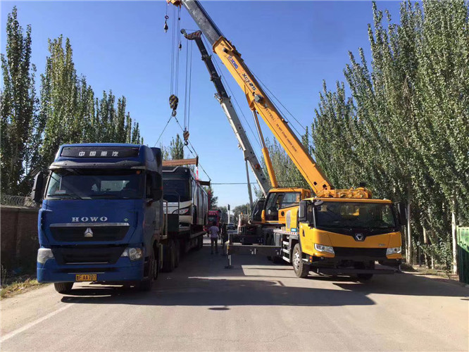 忠县“省油又稳当”—— 吊车的 “智能节能” 技术